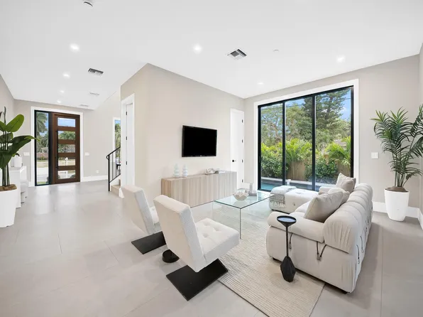 1401 NE 16th Avenue, Fort Lauderdale, FL 33304