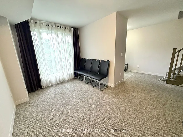 1956 Altona Rd #2 — Photo 6