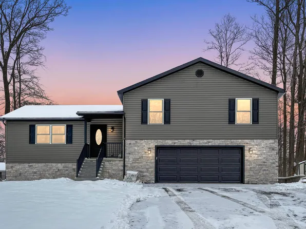 3284 Bay Rd, Du Bois, PA 15801