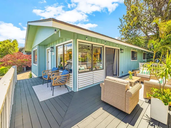 742 Kekona Pl, Makawao, HI 96768