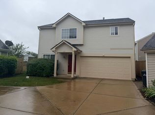 629 Cembra Dr, Greenwood, IN 46143