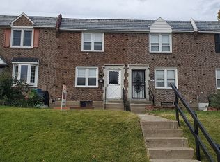 221 Spruce St, Glenolden, PA 19036