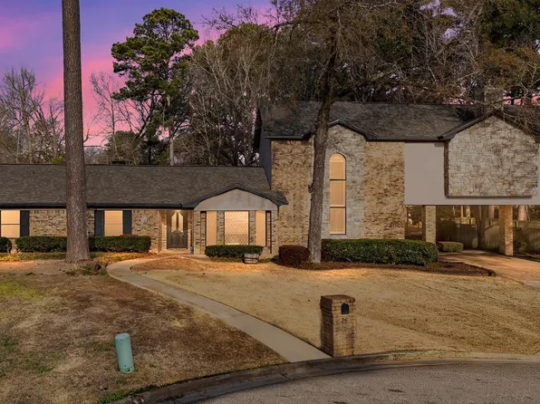 26 Ramblewood Dr, Longview, TX 75605