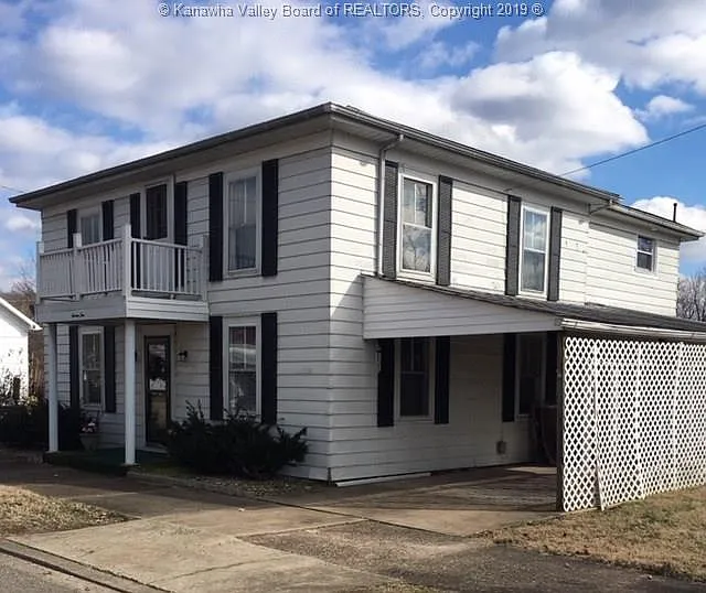 710 Sand St photo 1