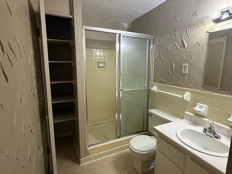 2835 Los Gatos Ct #3 — Photo 11