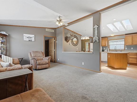 5th image of 1580 E 3rd Street
