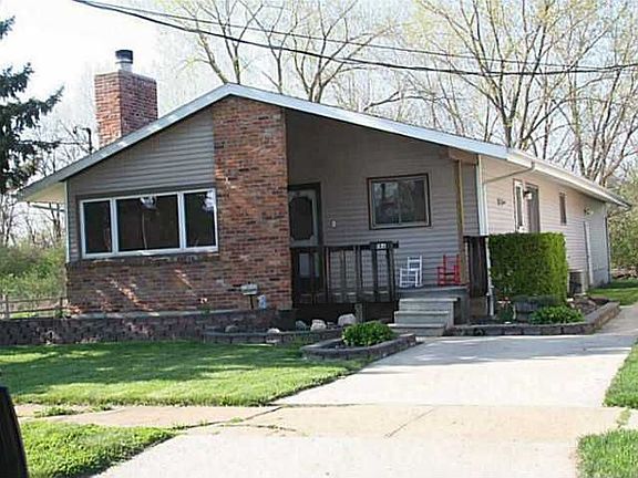 2nd image of 186 W Foulkes St