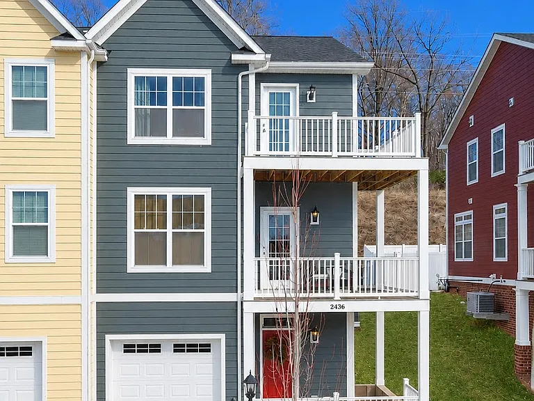 2436 Winthrop Dr — Photo 1