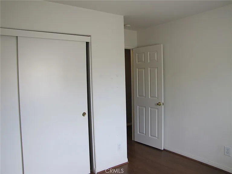 5661 Knollside Way — Photo 22