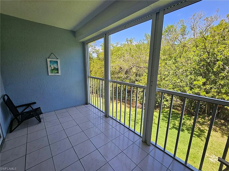 3001 Sandpiper Bay Cir #B202 — Photo 9