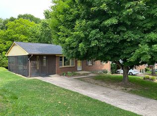 135 Martindale Dr, Danville, VA 24541