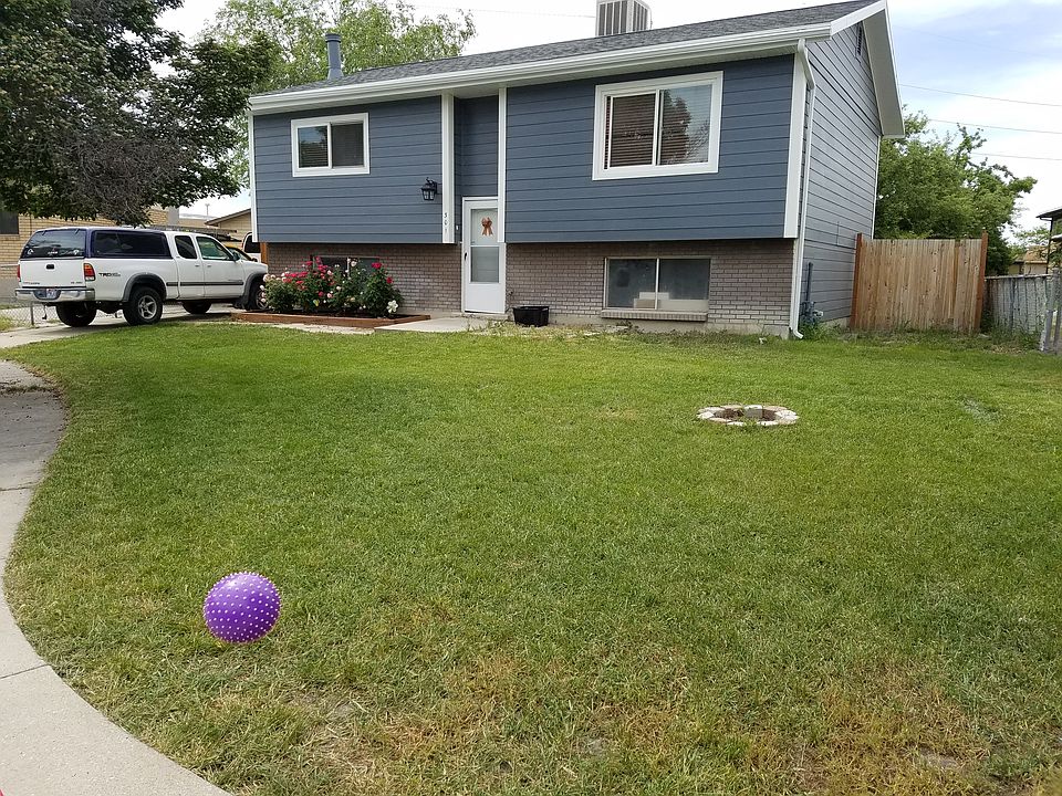 1st image of 301 N Taurus Cir