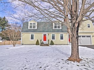 16 Stockade Cir, Attleboro, MA 02703
