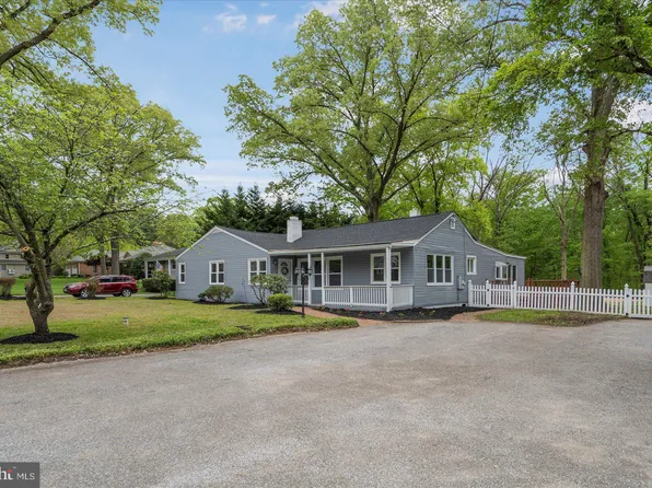 327 Dogwood Rd, Millersville, MD 21108