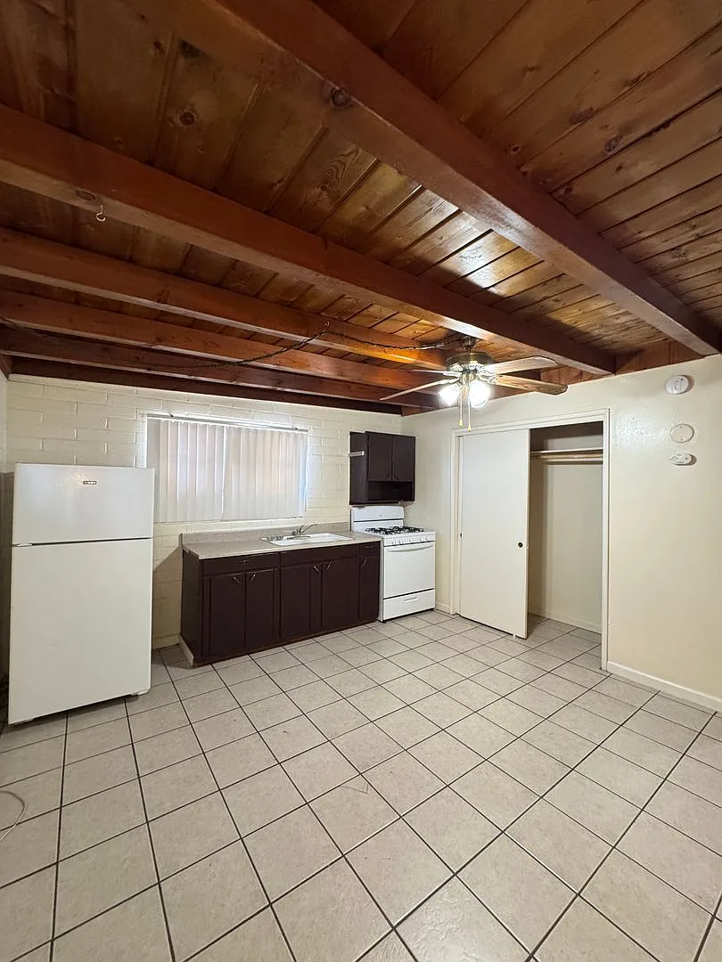 Sonoran Village — Photo 1