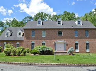 18 Valley Rd, East Hanover, NJ 07936