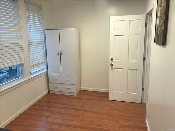 5th image of 18023 Linden Blvd