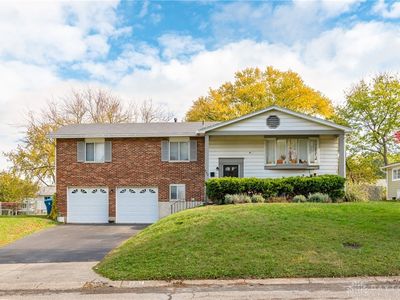 852 Crestmont Dr, Dayton, OH, 45431