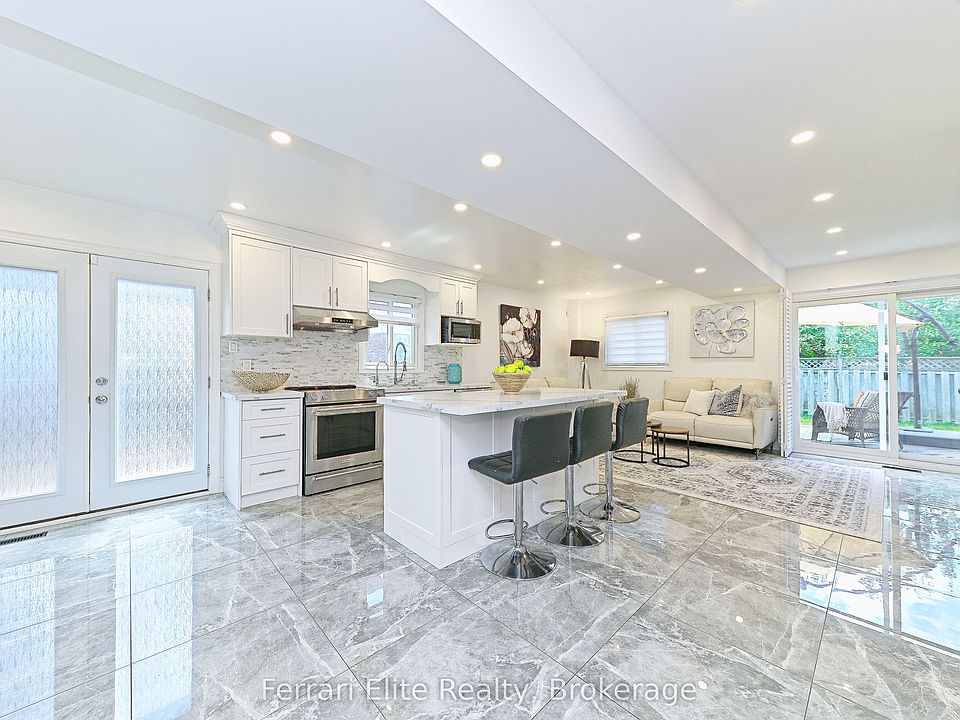1st image of 53 Belvedere Cres