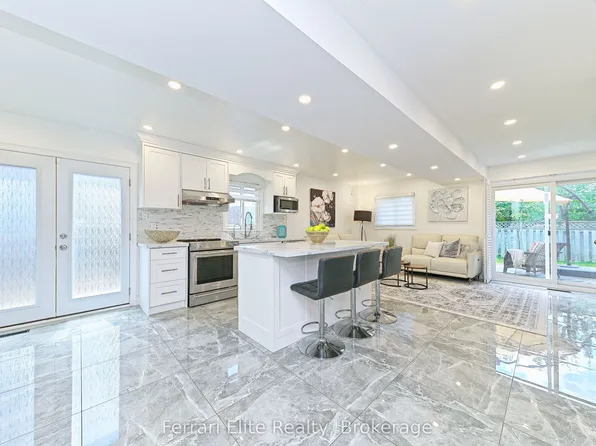 53 Belvedere Cres, Richmond Hill, ON L4C 8V4