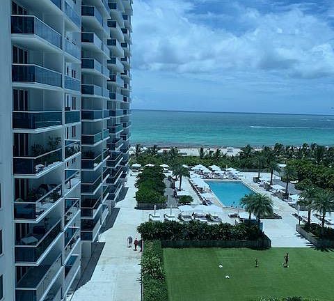 3rd image of 2300 Collins Ave #800