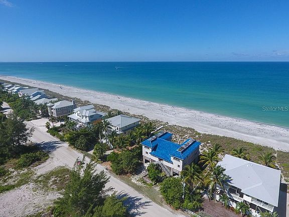 4th image of 121 S Gulf Blvd