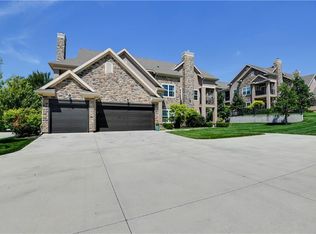 16009 Fontana St APT 210, Overland Park, KS 66085