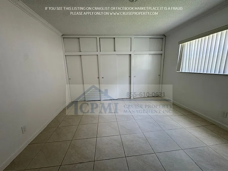 315 S Crescent Dr Hollywood, FL 33021 — Photo 15