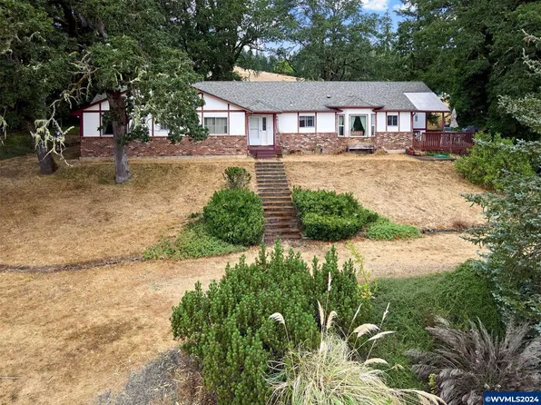 3990 S Kings Valley Hwy, Dallas, OR 97338