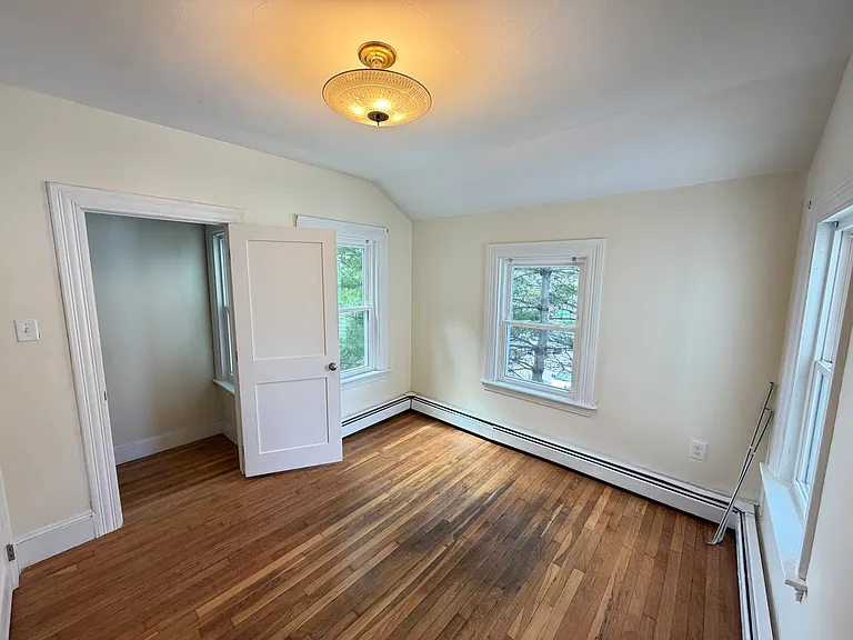 11 Patten St #2 — Photo 9