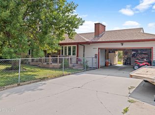 2604 Dogwood Ave, Gillette, WY 82718