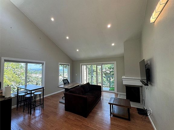 3rd image of 2937 76th Ave SE APT 33A