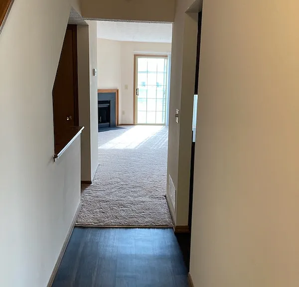 1353 Lane On The Lake — Photo 3