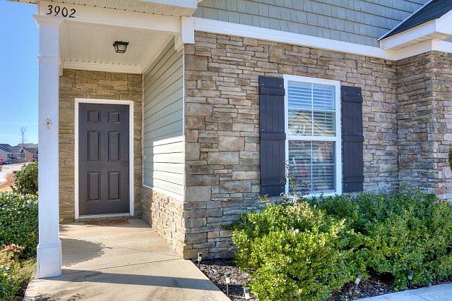 2nd image of 3902 Griese Ln