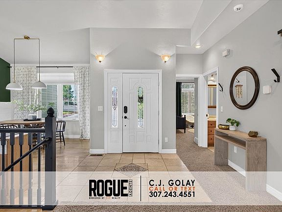 3rd image of 6125 Coronado Drive