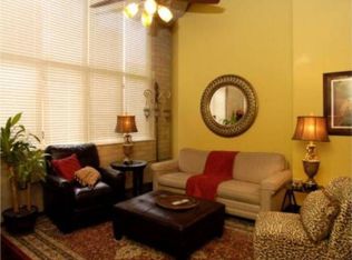 321 W 7th #202 St, Kansas City, MO 64105