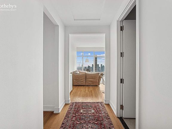 5th image of 151 E 58th St APT 42C