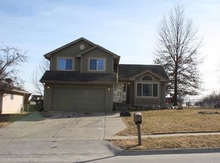 5145 Orchard Dr, Pleasant Hill, IA 50327