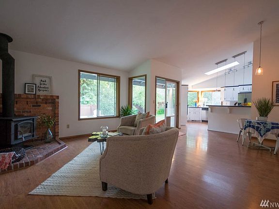 3rd image of 4016 60th Street Ct NW