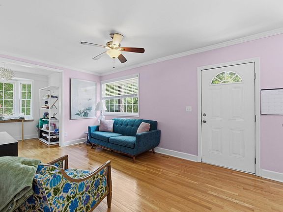 4th image of 1132 Elm Ave
