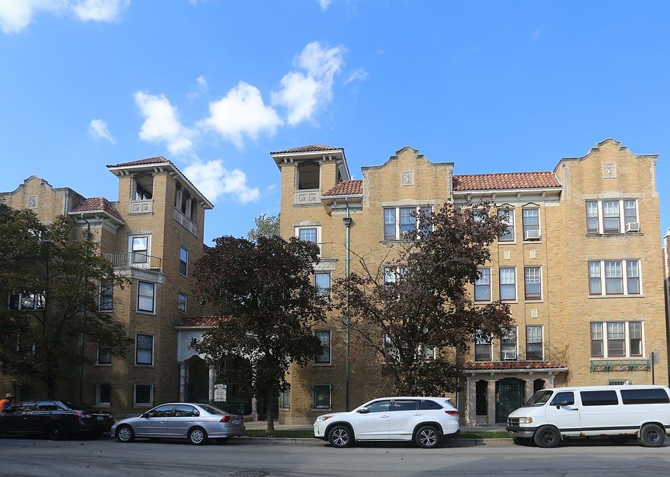 1st image of 1612 W Granville Ave APT 1N