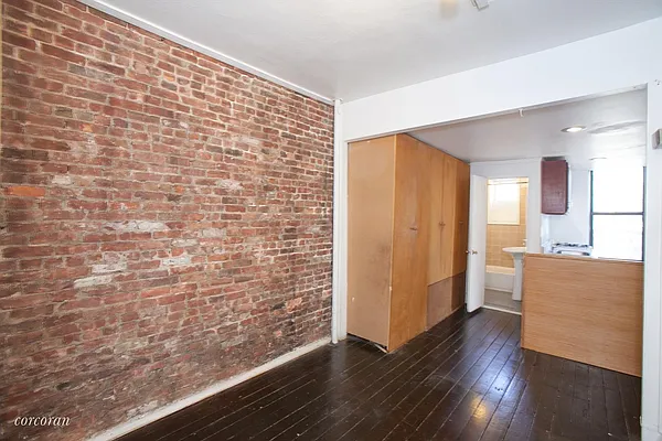 Rented by Corcoran | media 5