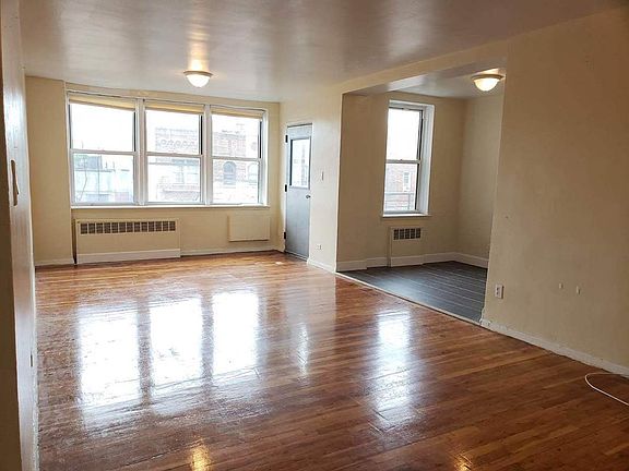 3rd image of 330 E 19th St APT 7H
