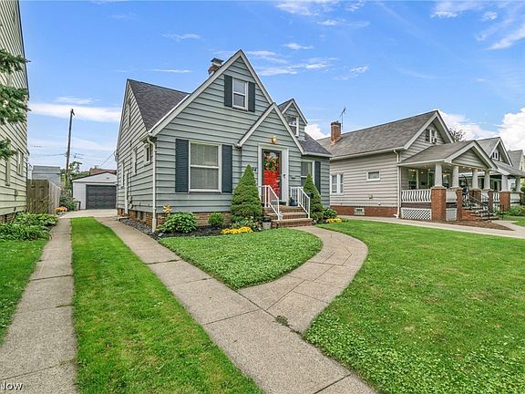 3rd image of 4044 W 157th St