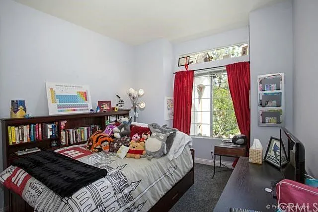Montara Dr — Photo 9