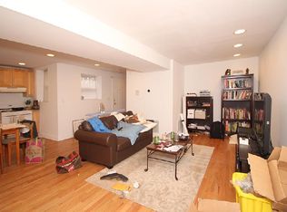 3414 N Bosworth Ave APT GDN, Chicago, IL 60657