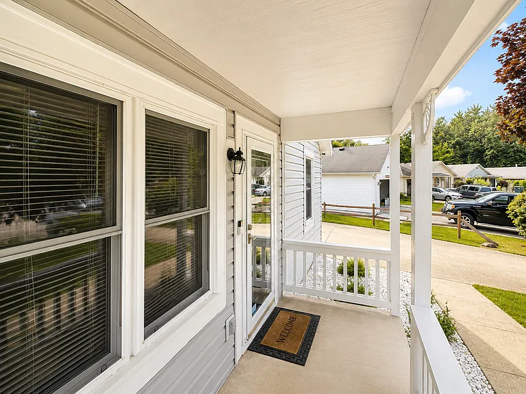4210 Hillside Dr — Photo 4