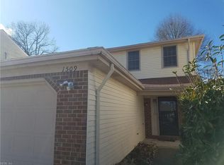 1509 Oak Knoll Ln, Virginia Beach, VA 23464