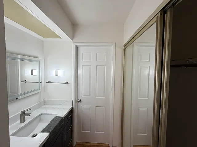 1044 Regency Knoll Dr — Photo 15