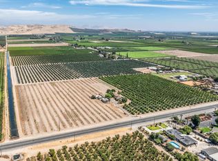 9810 S Alta Ave, Reedley, CA 93654
